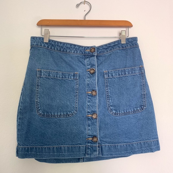 Free People We The Free Don’t Get Me Wrong Denim Button Down Skirt Size 31 - Picture 5 of 10